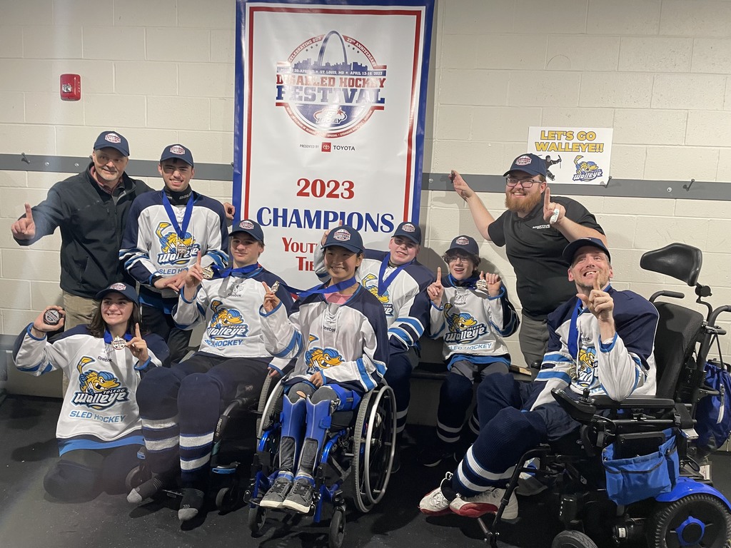 Esty - Champions